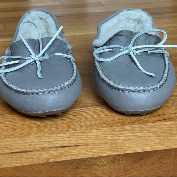 UGG Slippers Gray Size 10 - Picture 9 of 12